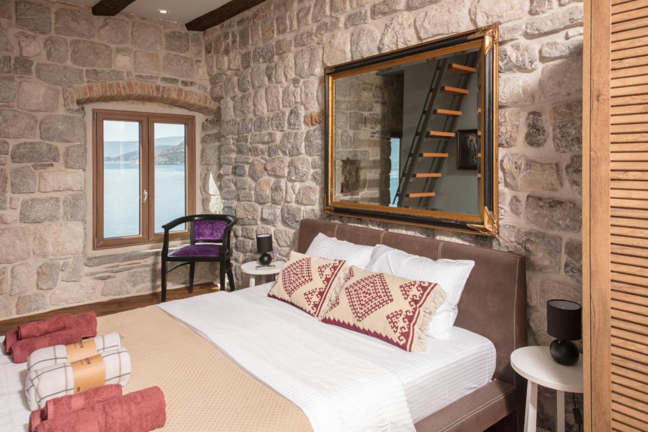 Kazerma Apartment Perast Luaran gambar