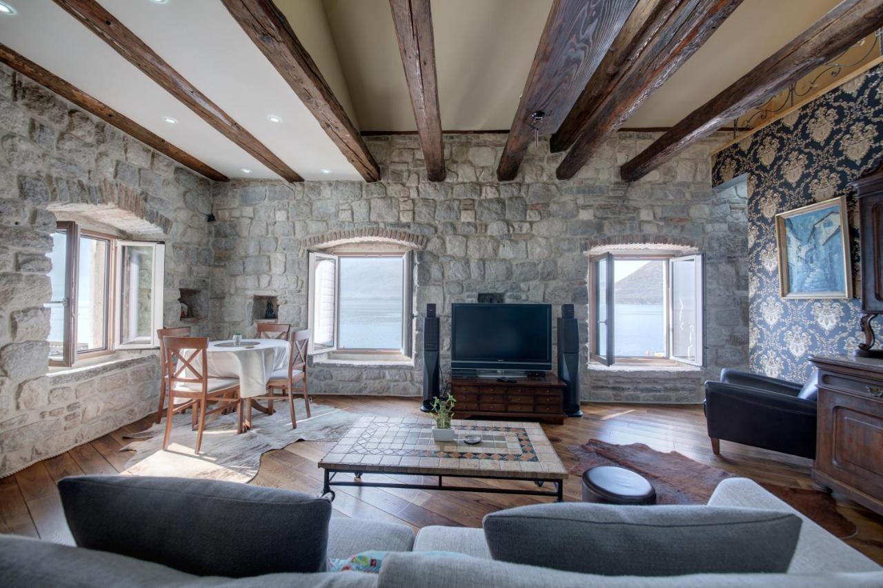 Kazerma Apartment Perast Luaran gambar