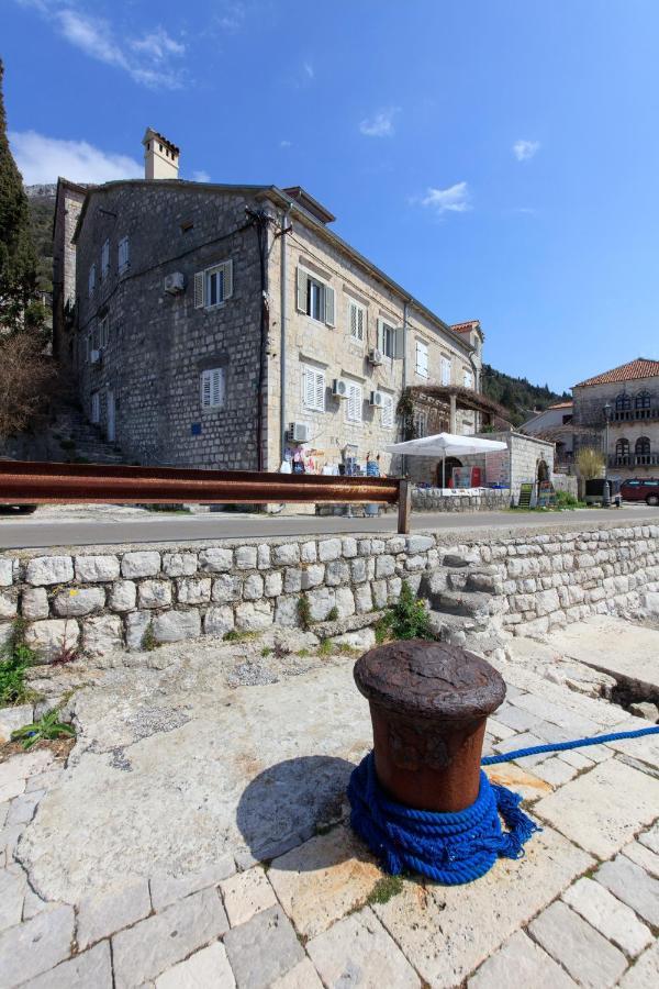 Kazerma Apartment Perast Luaran gambar