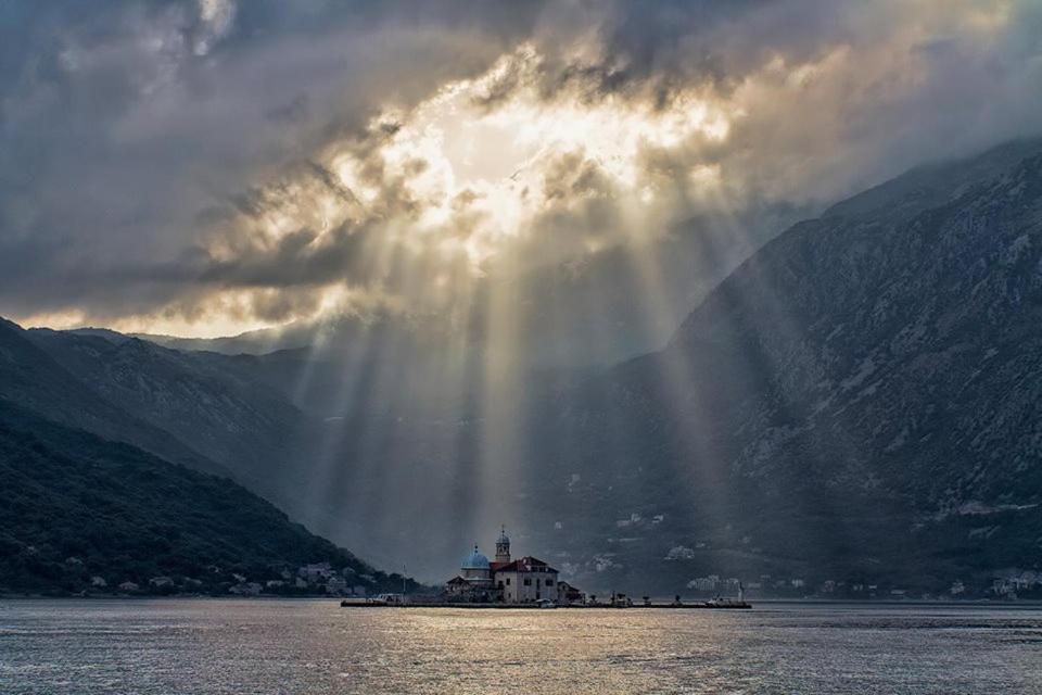 Kazerma Apartment Perast Luaran gambar
