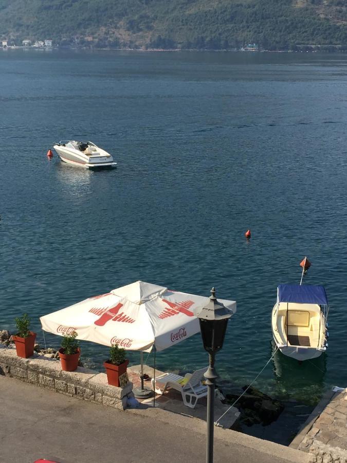 Kazerma Apartment Perast Luaran gambar